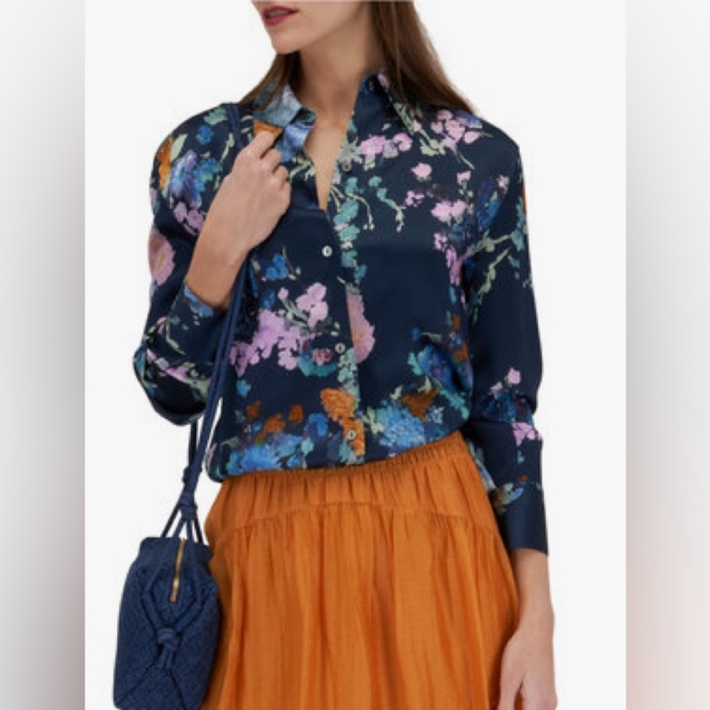 Vince Painted Bouquet Sculpted Long Sleeve Shirt. NWT
